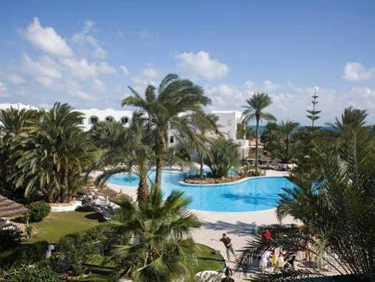 Golf Beach & Thalasso- Families And Couples Hotel Triffa Exterior photo